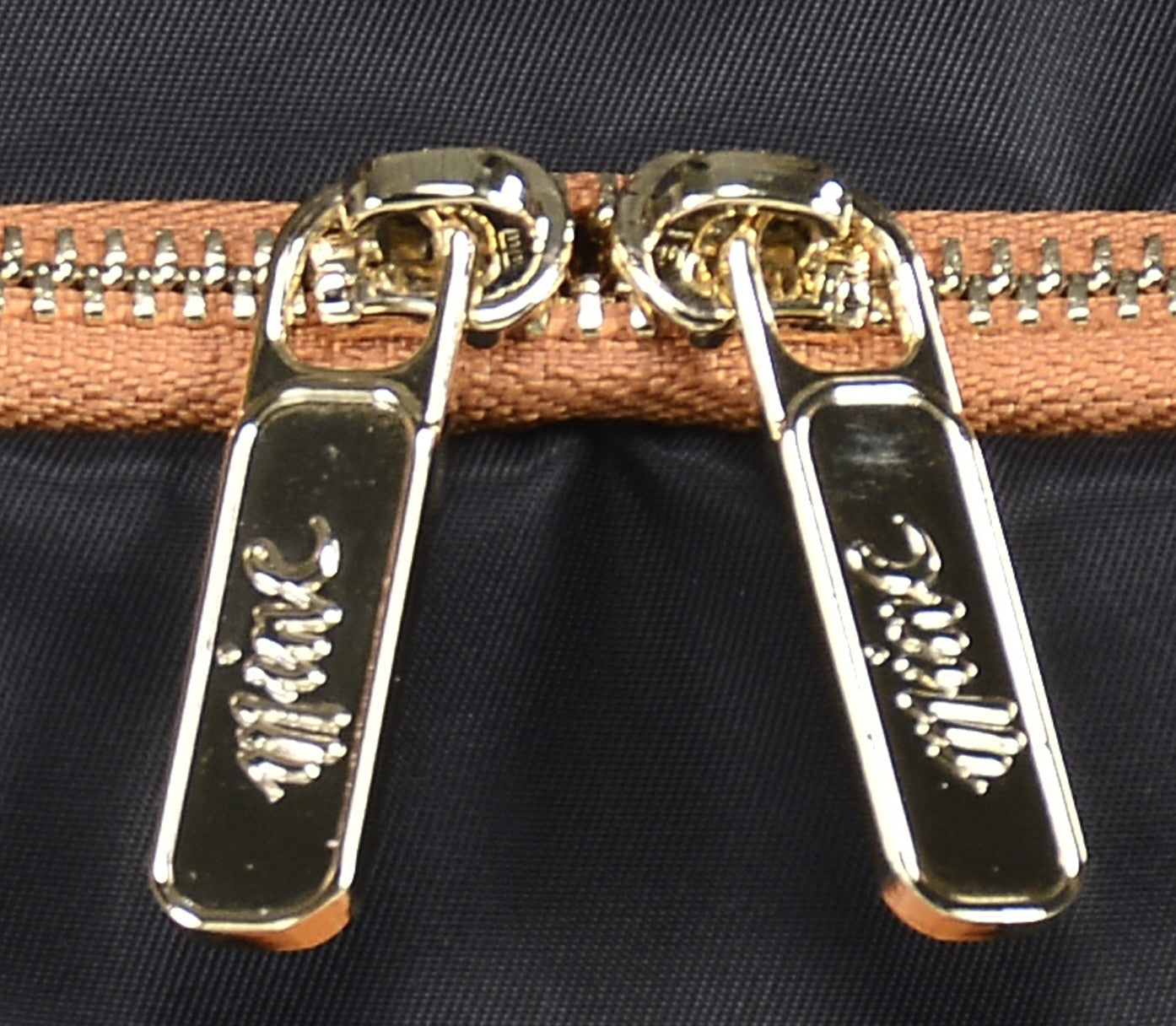 Mijn vervangende buitenkant Ritstrekker 557M#623010202P